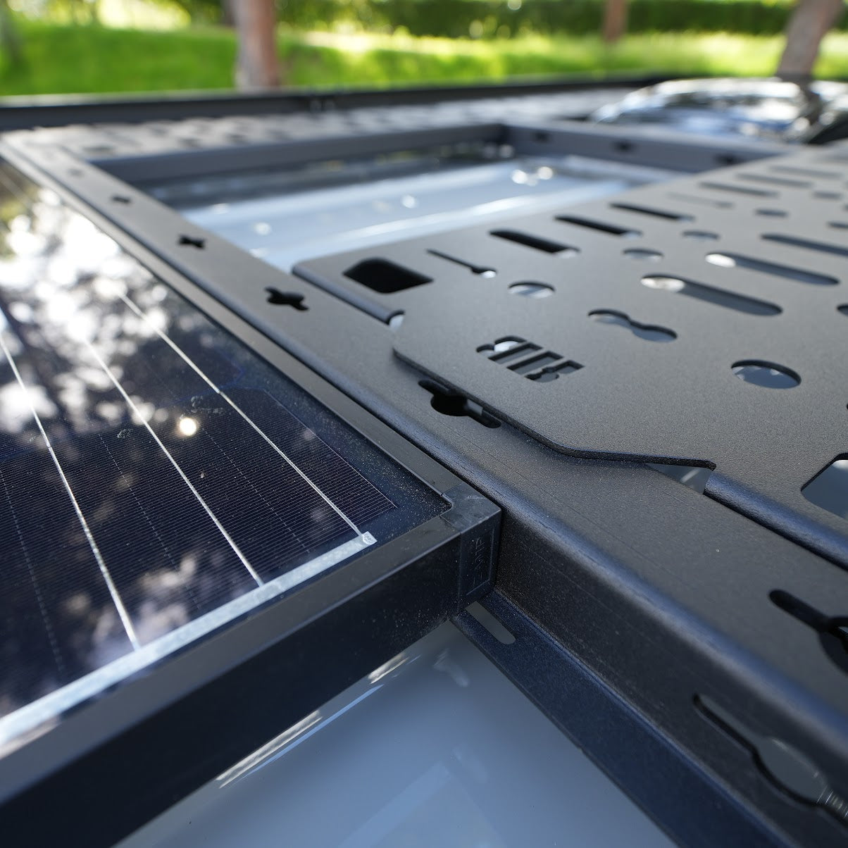 Sleek Roof Rack 144HR - Base