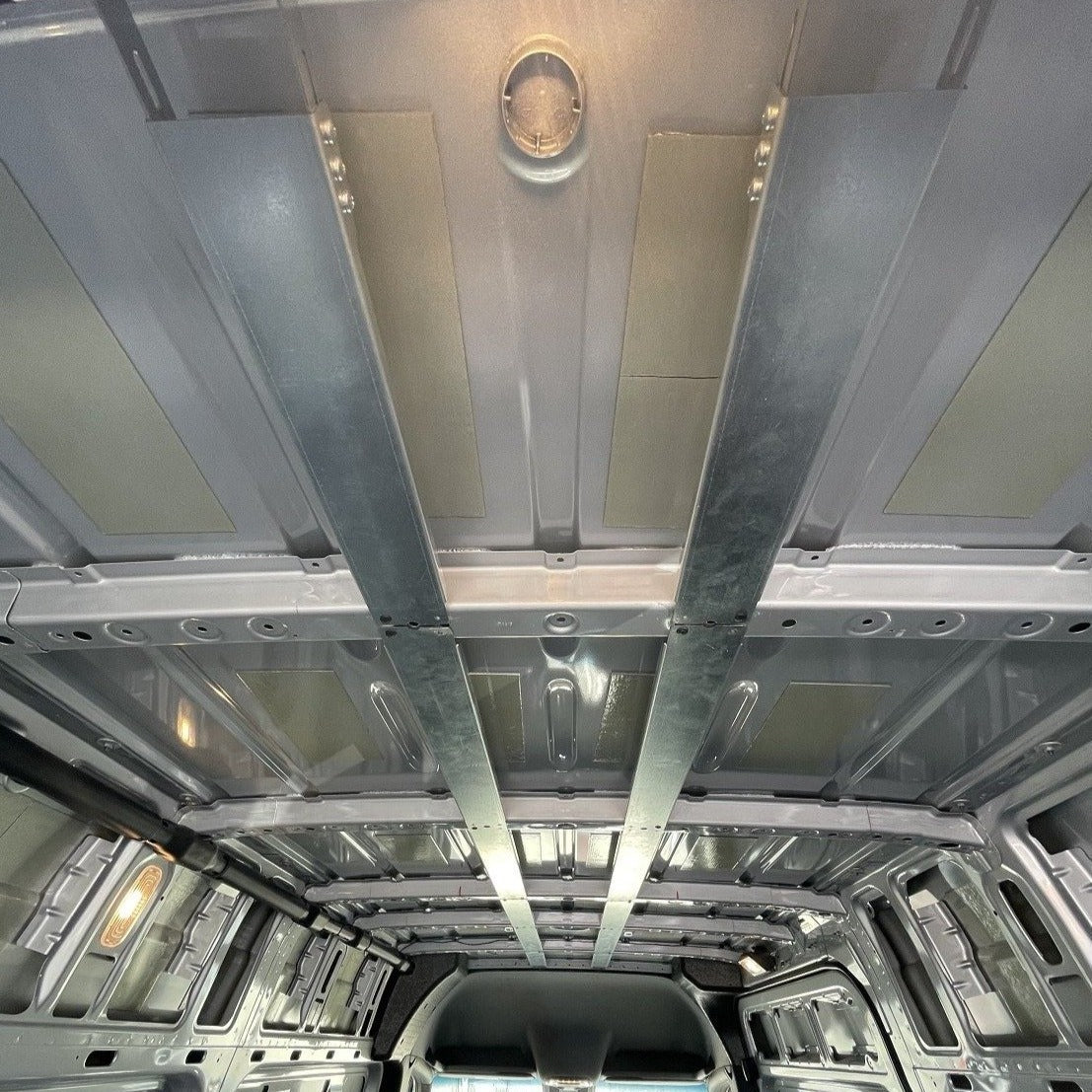 07+ Sprinter Van 144 - Ceiling Brace Kit