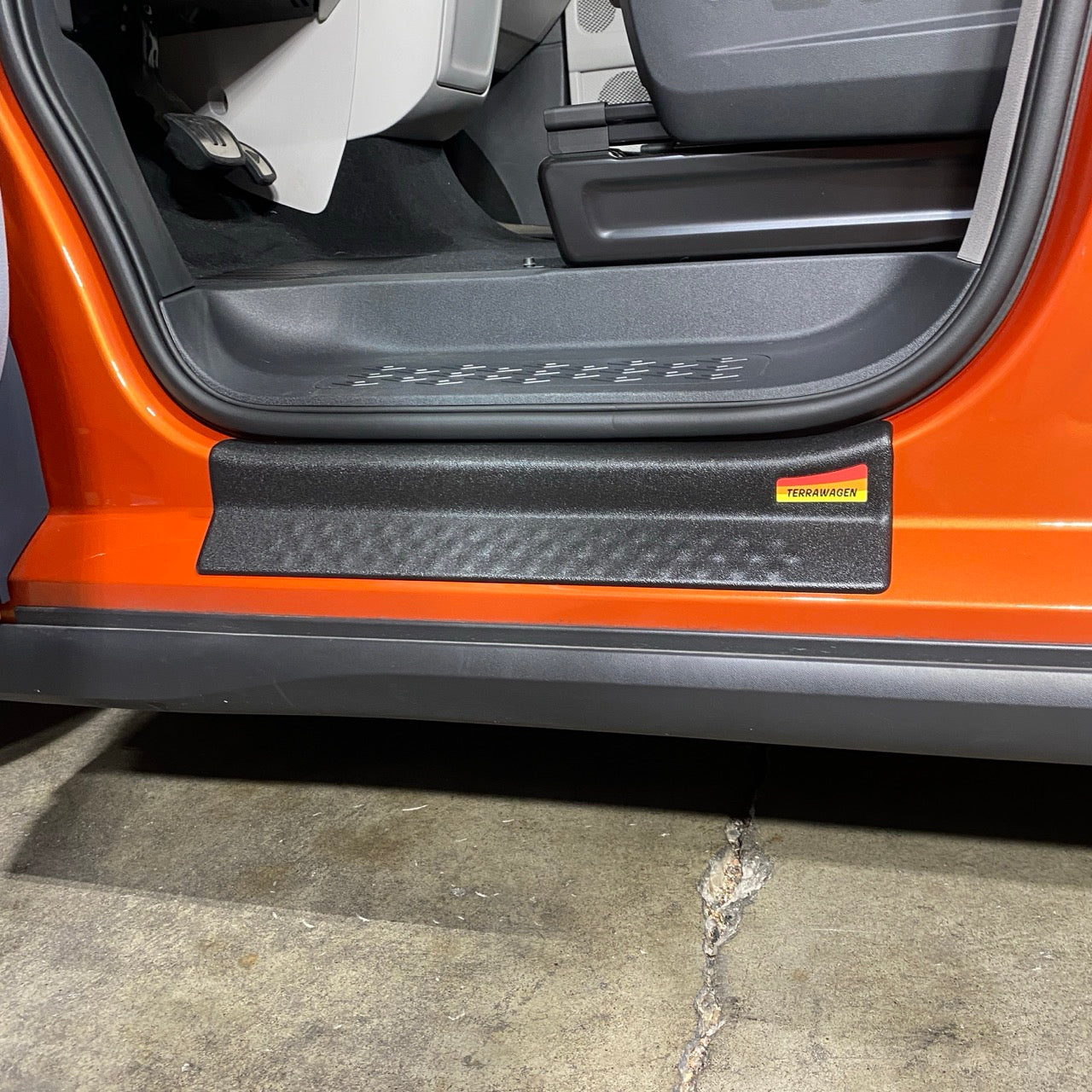 ID Buzz Kick-Pads – Cabin Door Sill Scuff Guards