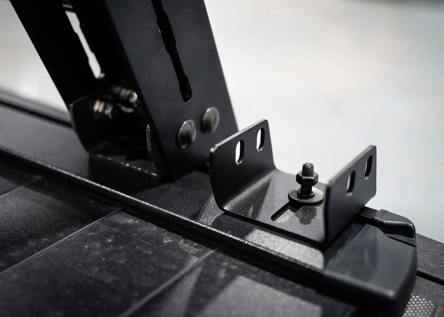 Bed Rack Mounts for Retractable Bed Covers.