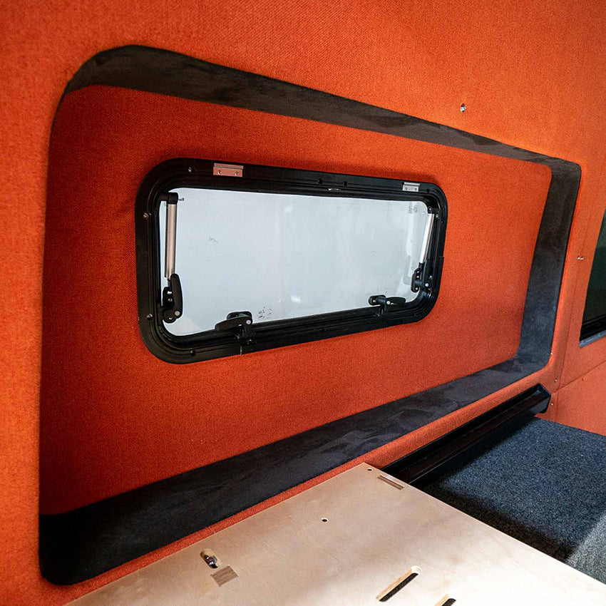 Mercedes Sprinter Flares