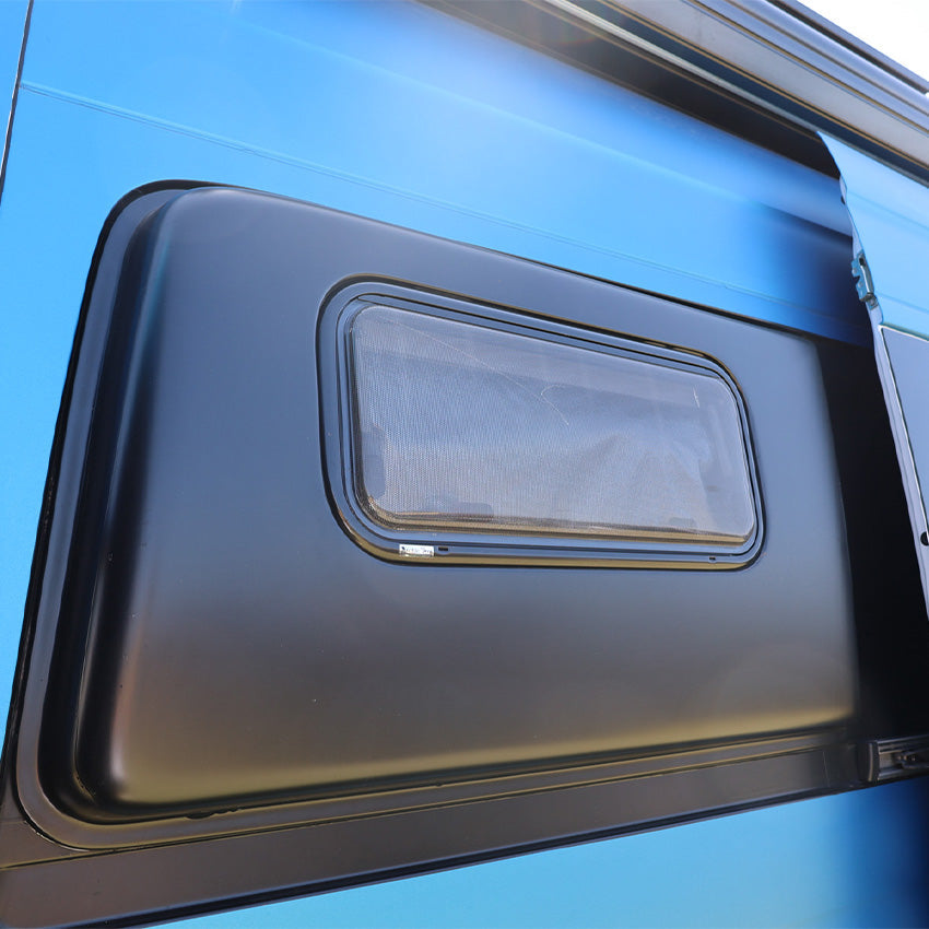 Mercedes Sprinter Flares