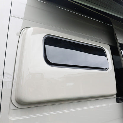 Mercedes Sprinter Flares