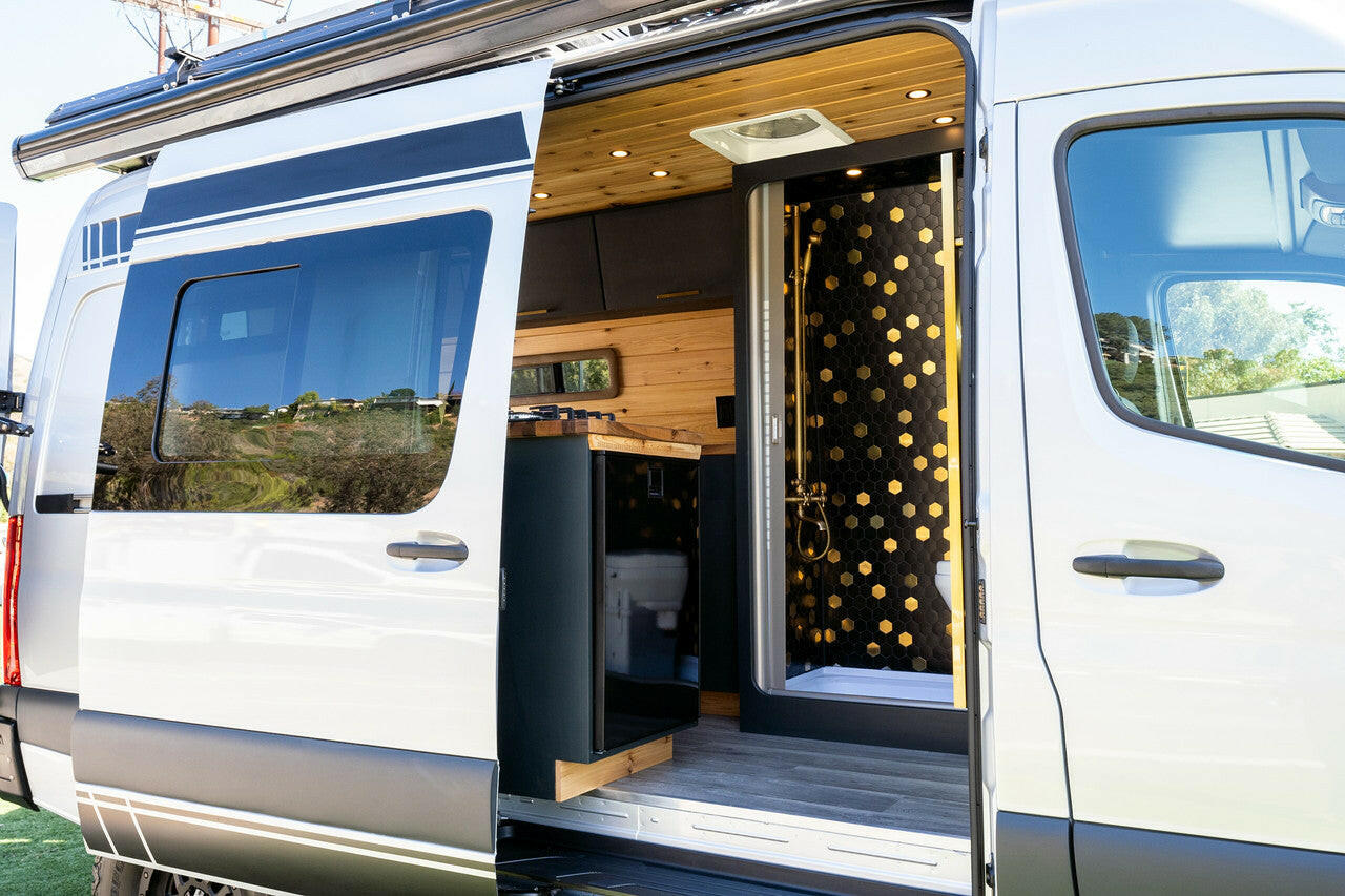ROGUE PALISADE - 144WB  2 Passenger