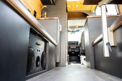 ROGUE PALISADE - 144WB  2 Passenger
