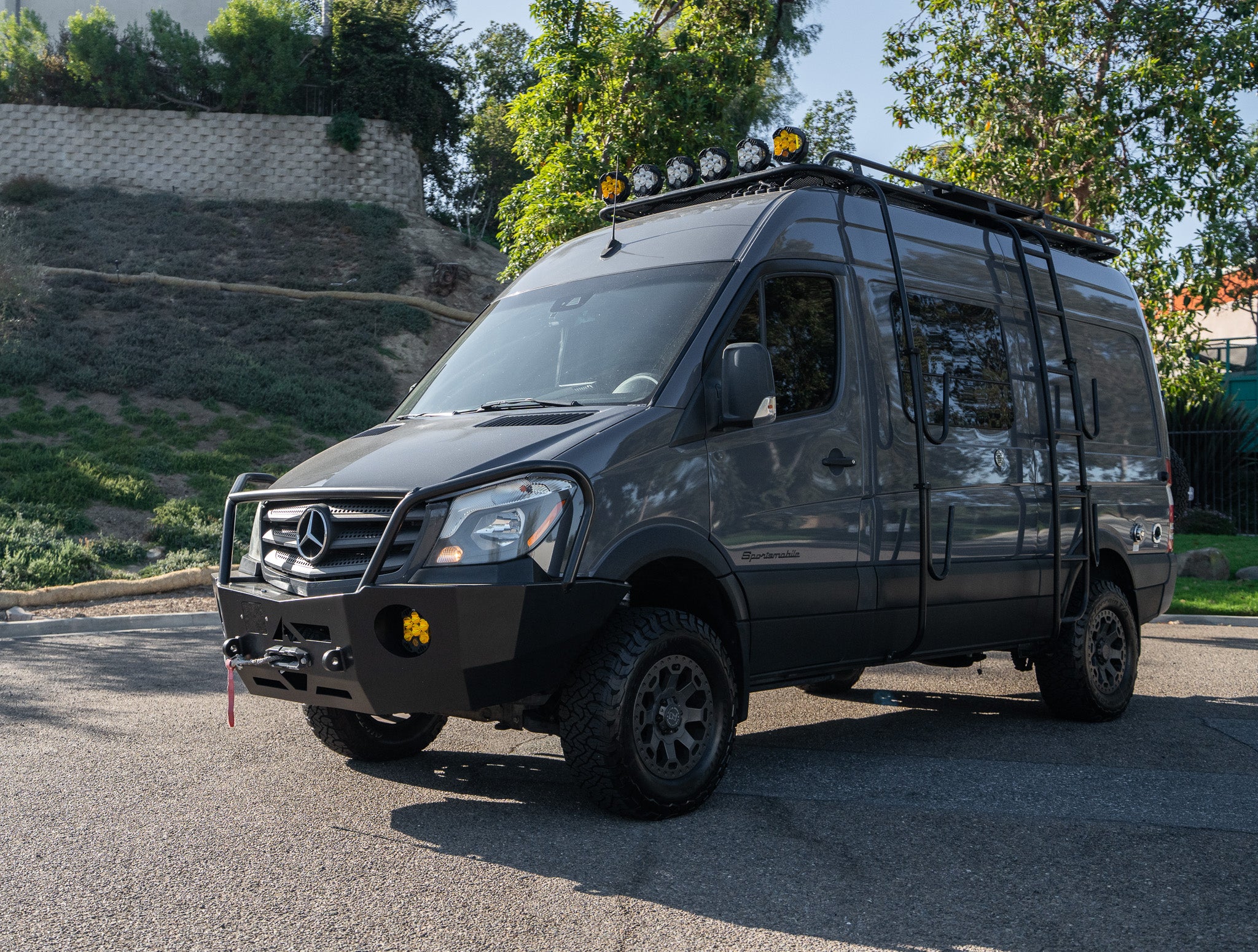 Mercedes-Benz Sportsmobile