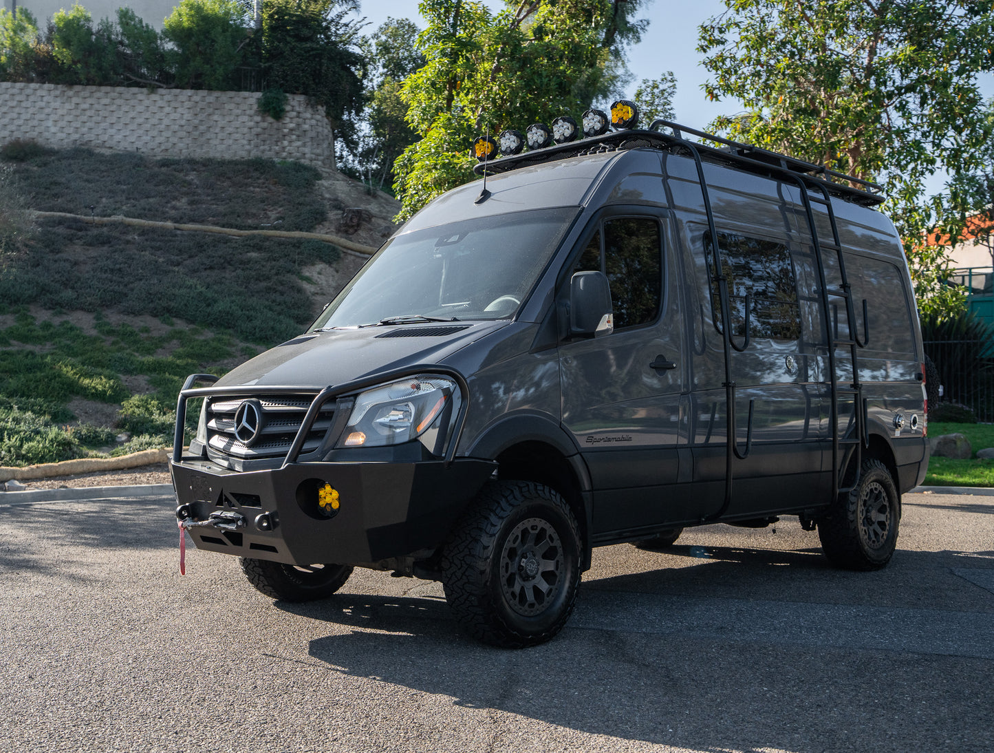 Mercedes-Benz Sportsmobile