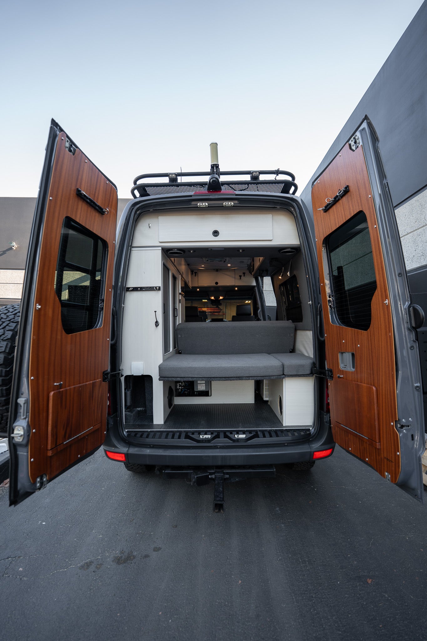 Mercedes-Benz Sportsmobile