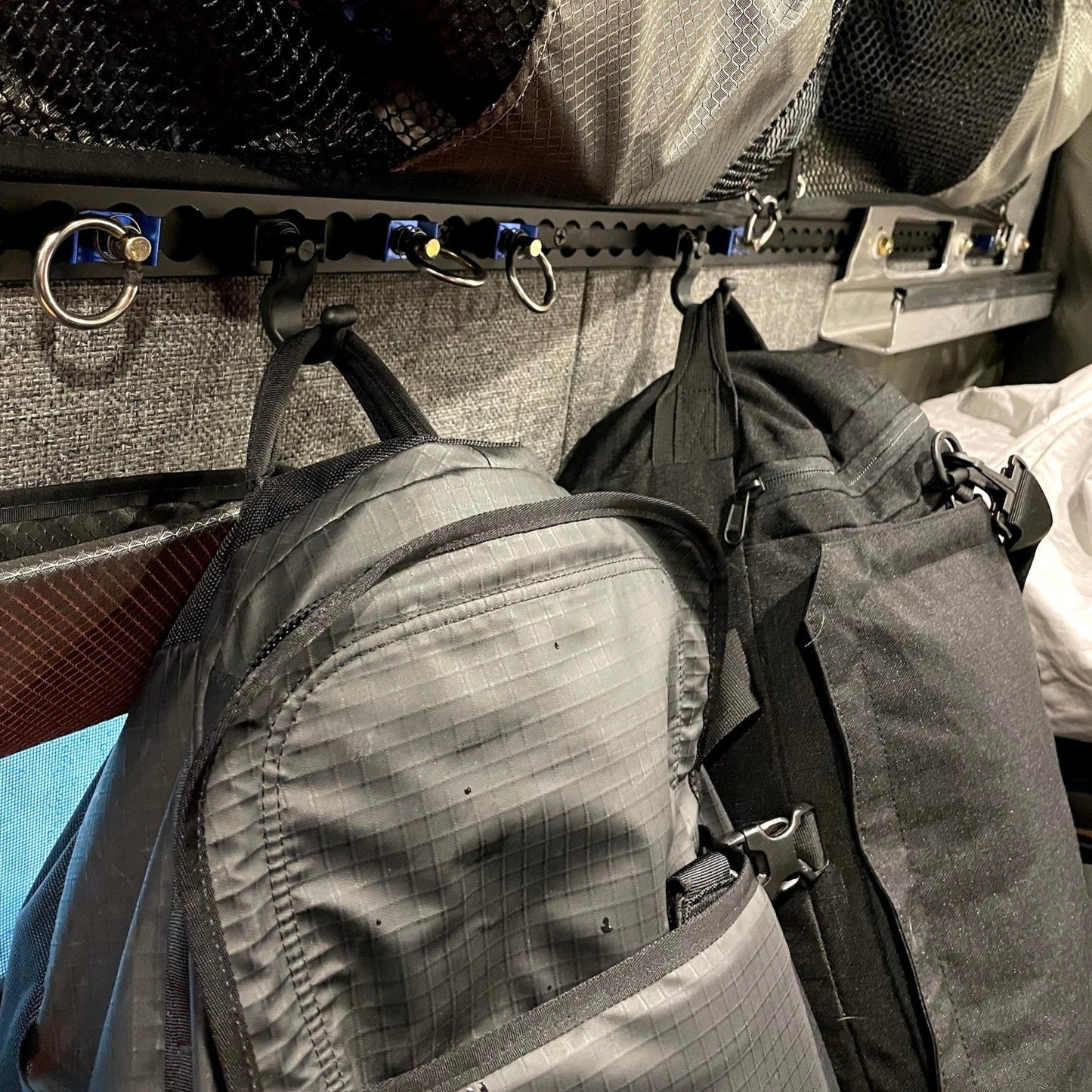 Heavy Duty Plastic L-Track Hook - 5 Pack