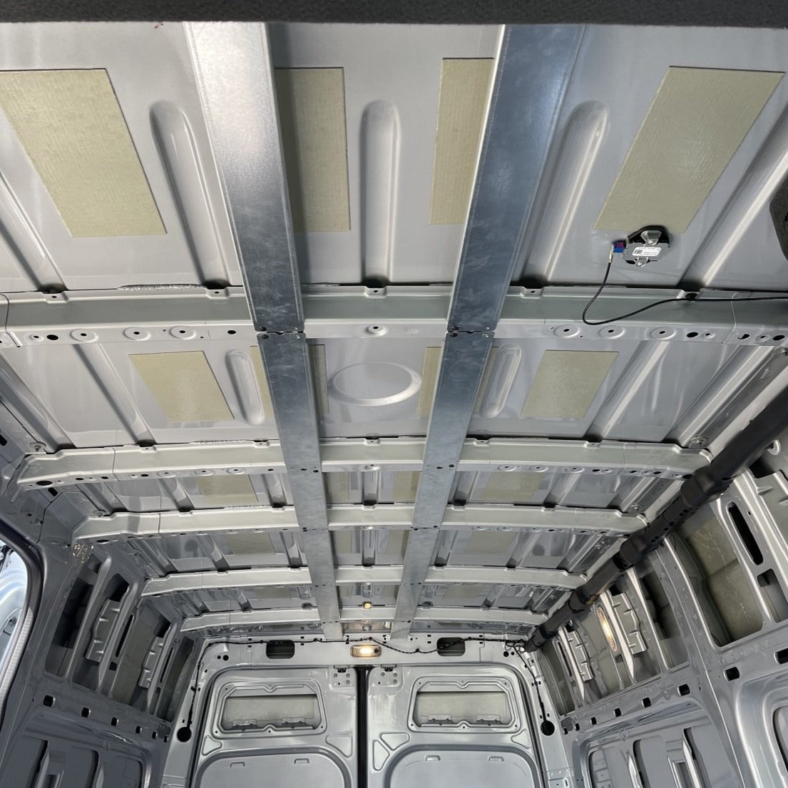 07+ Sprinter Van 144 - Ceiling Brace Kit