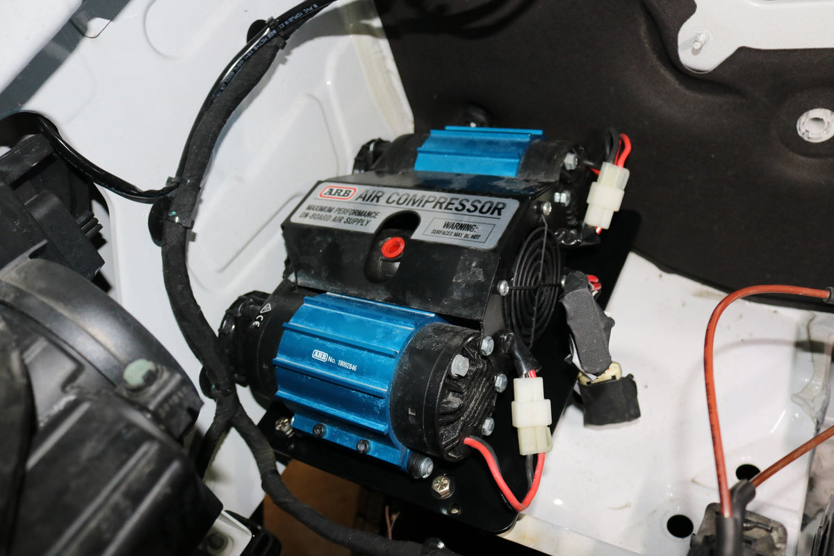 Van Compass Air System Mount