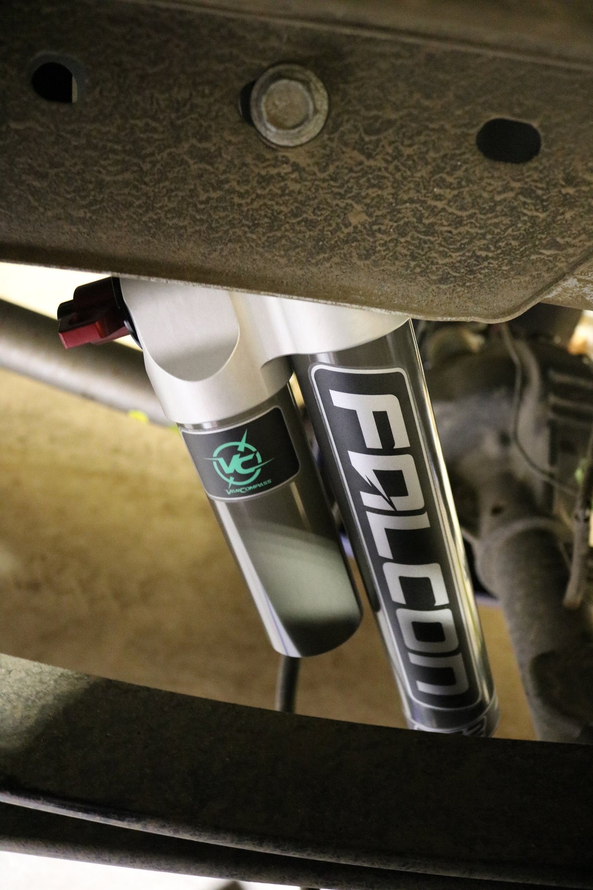 FALCON 3.3 SP2 FAST ADJUST REAR SHOCKS - TRANSIT (2015-UP) PAIR.