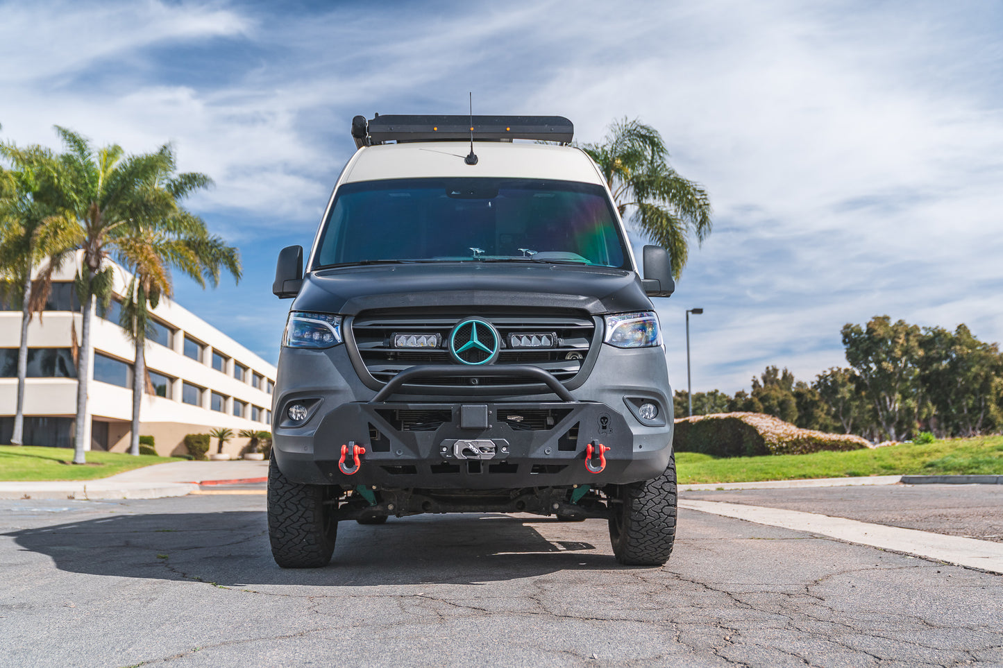 2022 Winnebago Revel Mercedes-Benz 144wb
