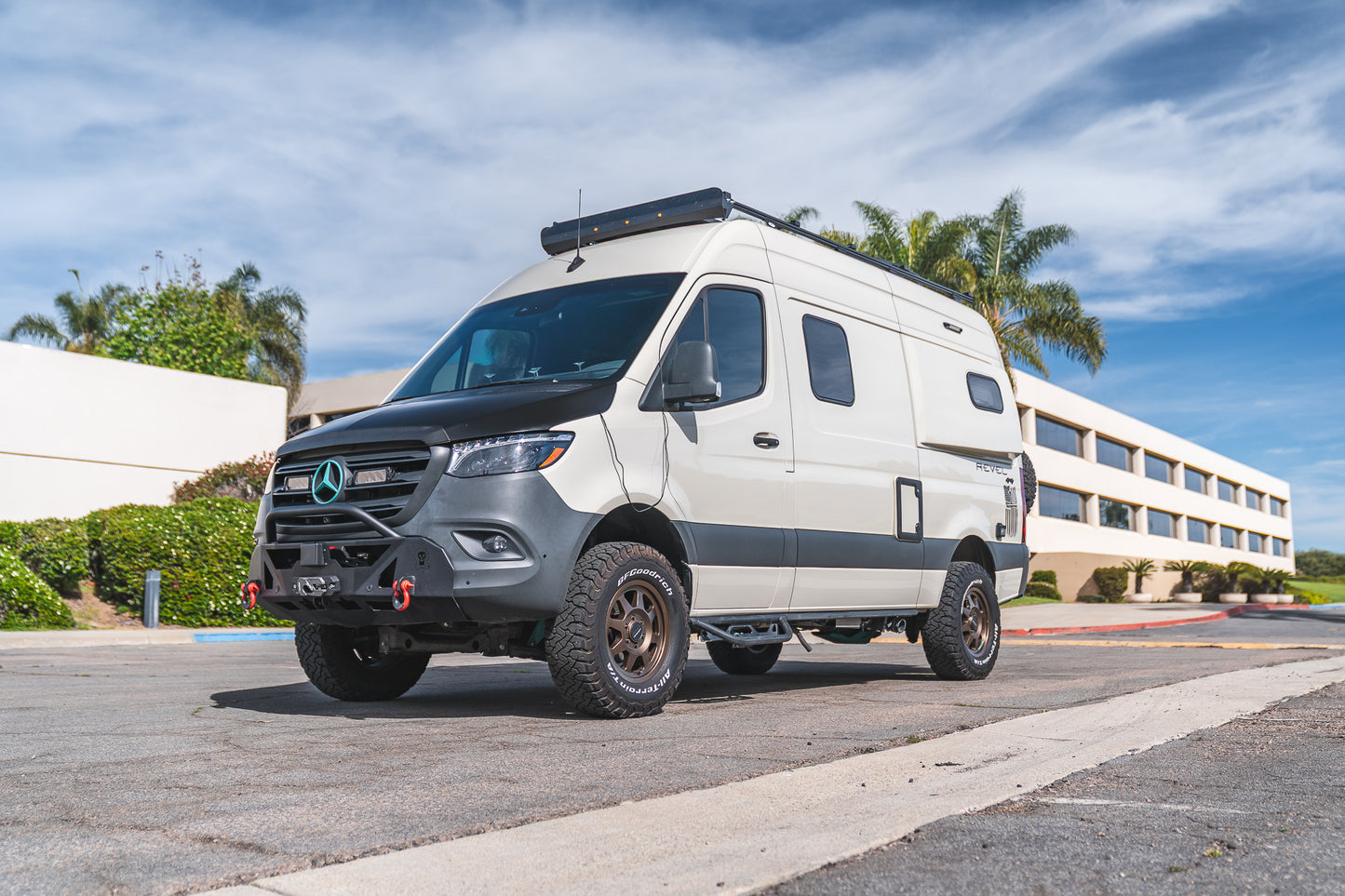 2022 Winnebago Revel Mercedes-Benz 144wb