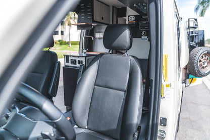 2022 Winnebago Revel Mercedes-Benz 144wb