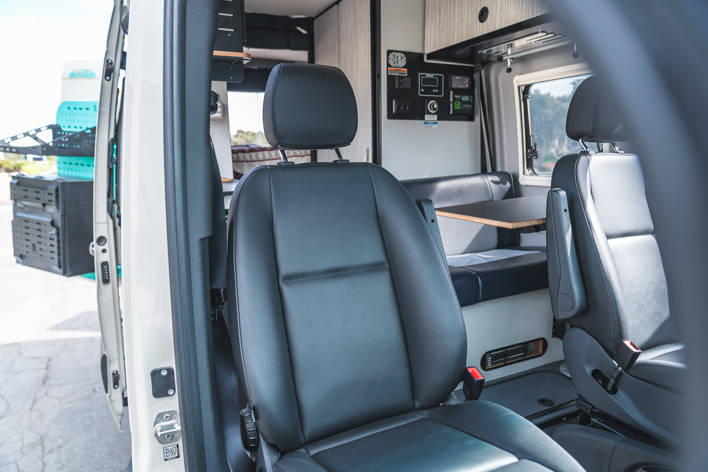 2022 Winnebago Revel Mercedes-Benz 144wb