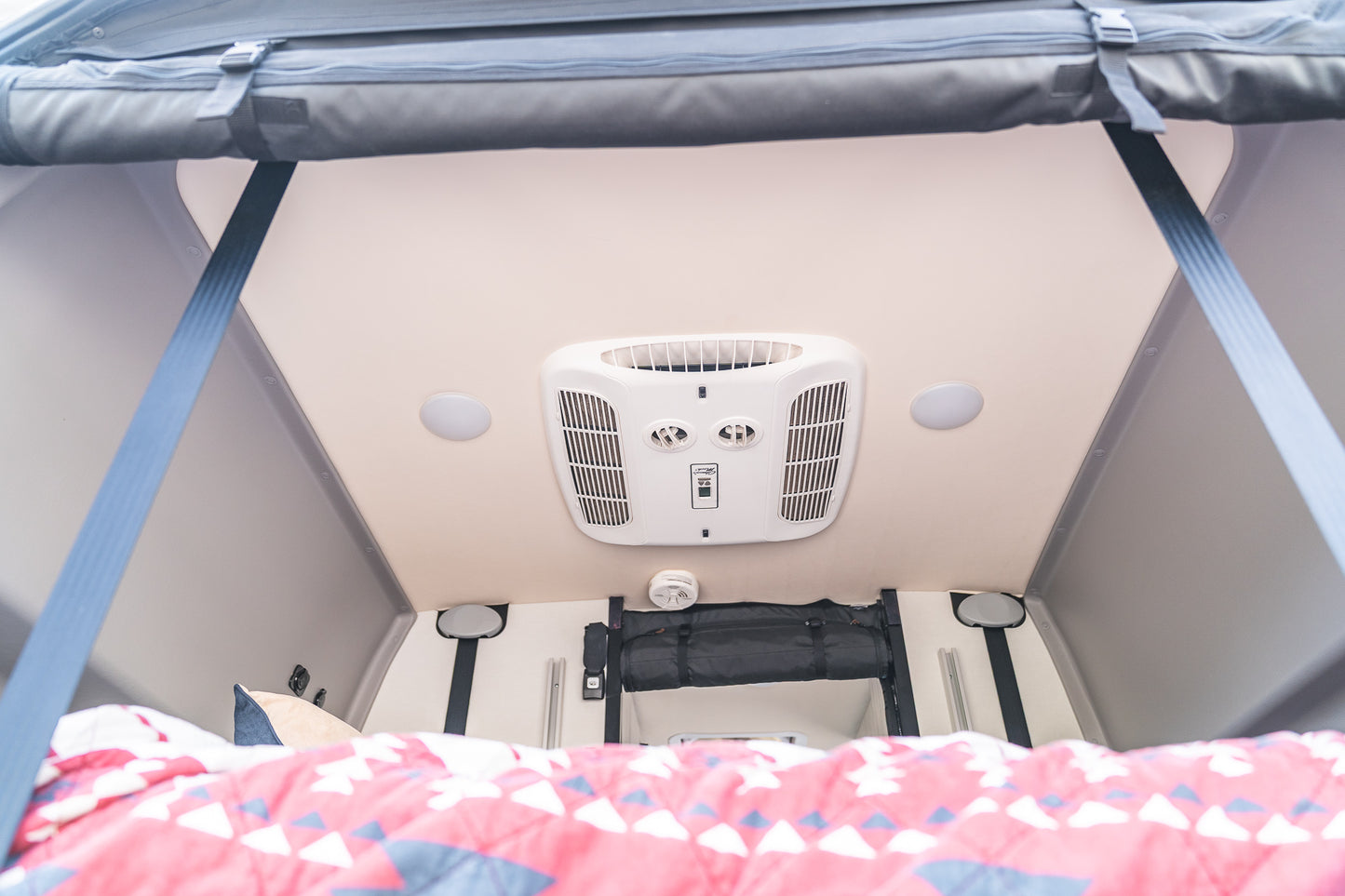 2022 Winnebago Revel Mercedes-Benz 144wb