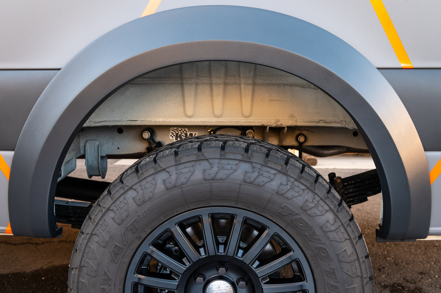 Wheel Arch Extensions Ð MB Sprinter 144"