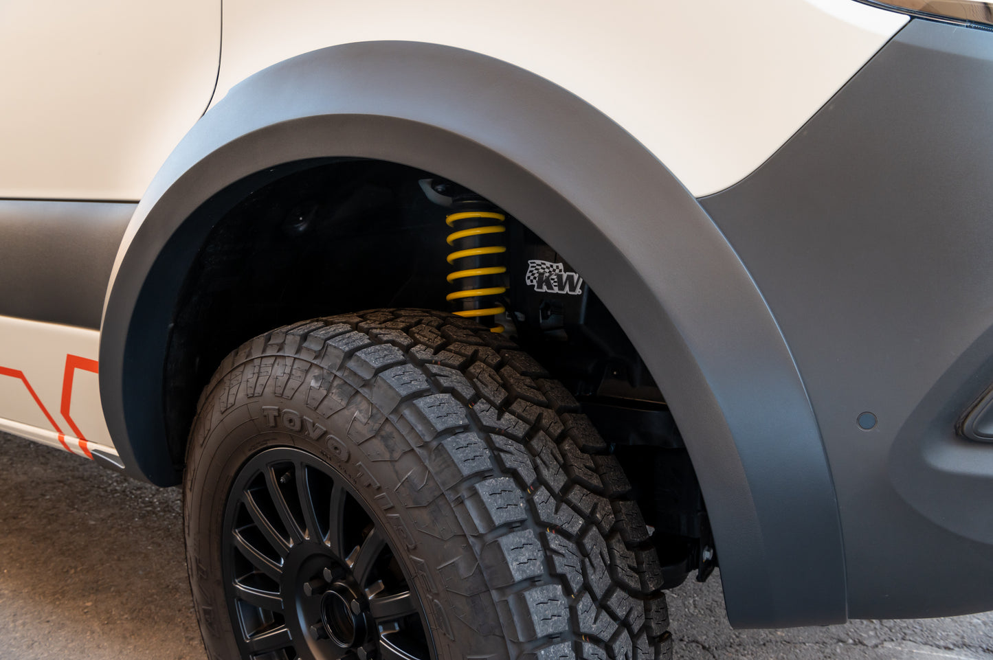 Wheel Arch Extensions Ð MB Sprinter 144"