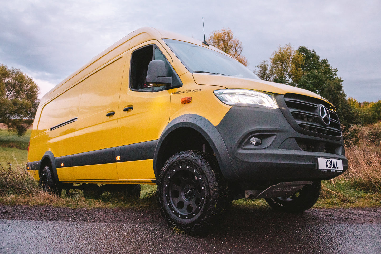 Wheel Arch Extensions Ð MB Sprinter 144"