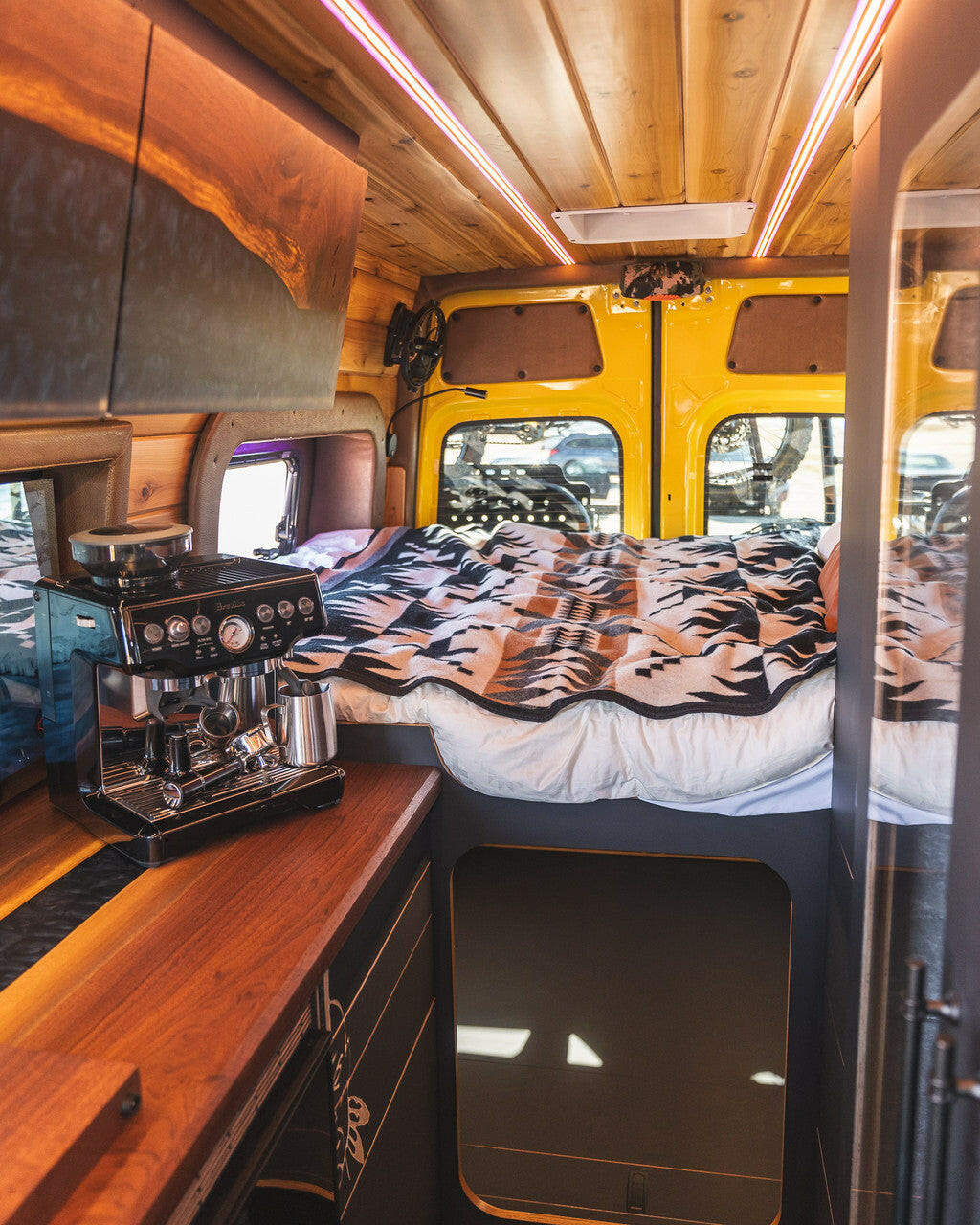 RC-1 Rogue Van Company's Concept SEMA Rig