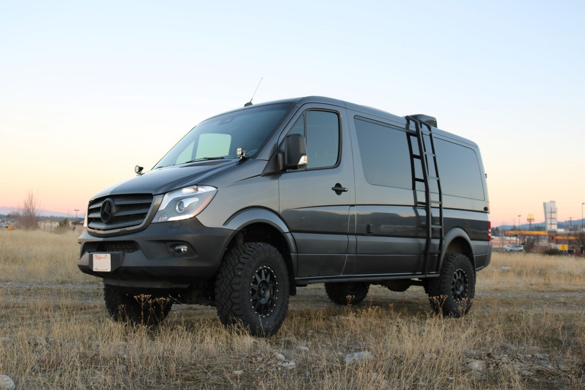 Sprinter Hoodline Light Mount