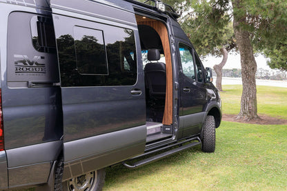 ROGUE PALISADE - 144WB  2 Passenger.
