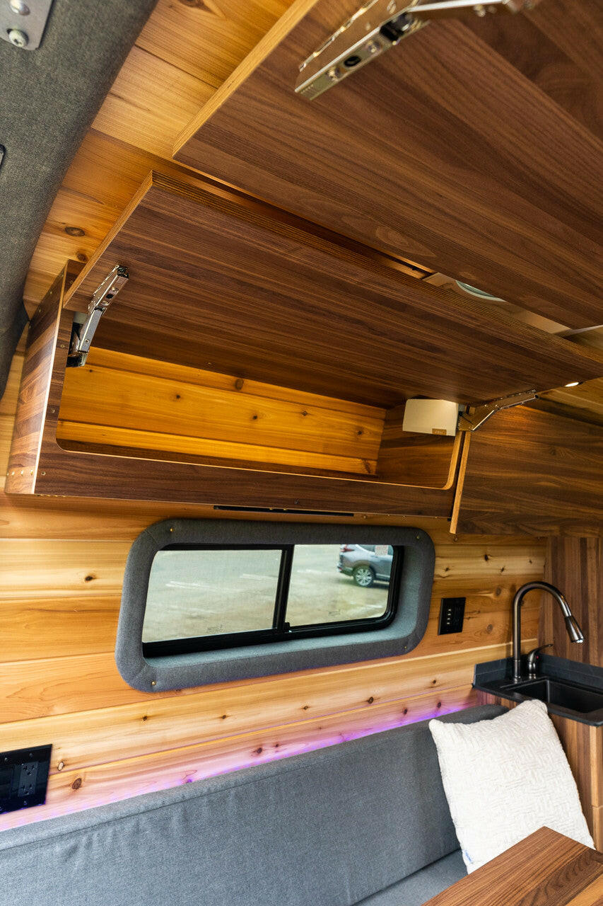 ROGUE PALISADE - 144WB  2 Passenger.