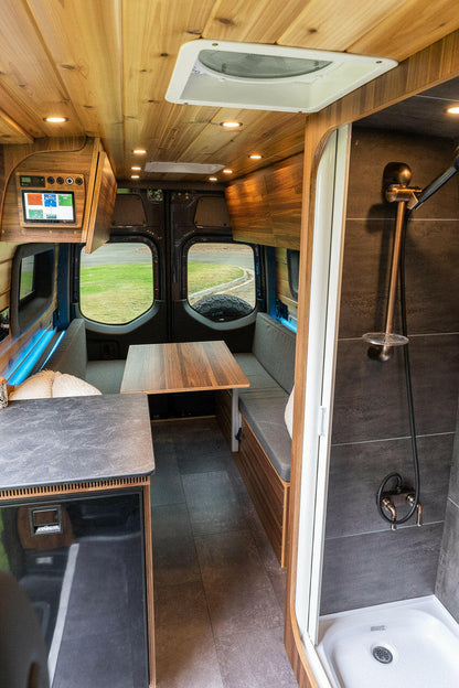 ROGUE PALISADE - 144WB  2 Passenger