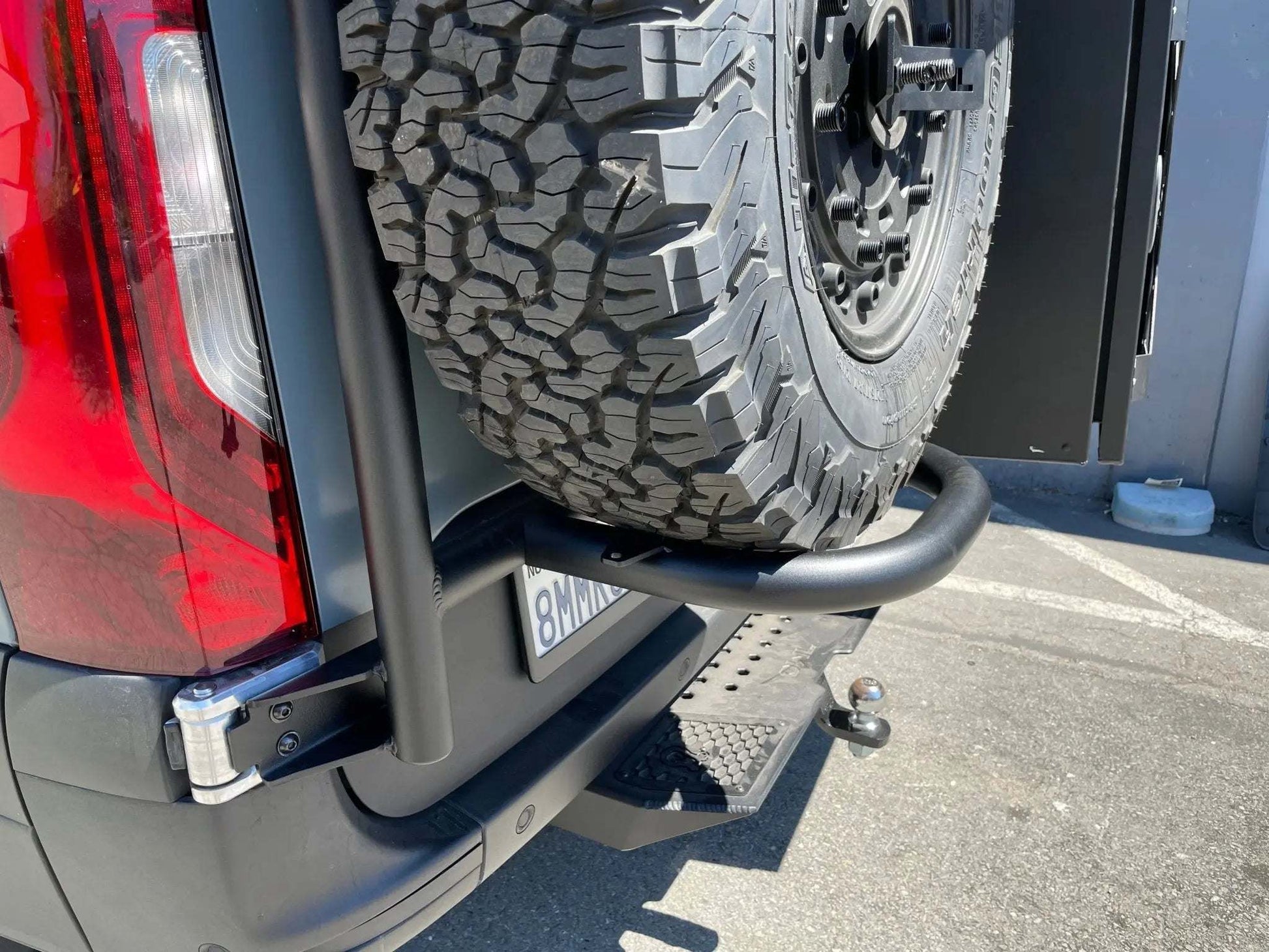 Expedition Rear-Mounted Aluminum Tire Carrier for 2019+ Sprinter Vans