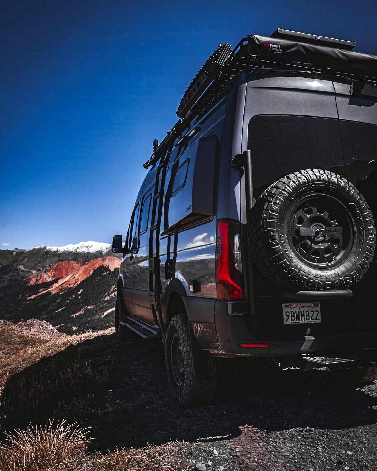 Expedition Rear-Mounted Aluminum Tire Carrier for 2019+ Sprinter Vans