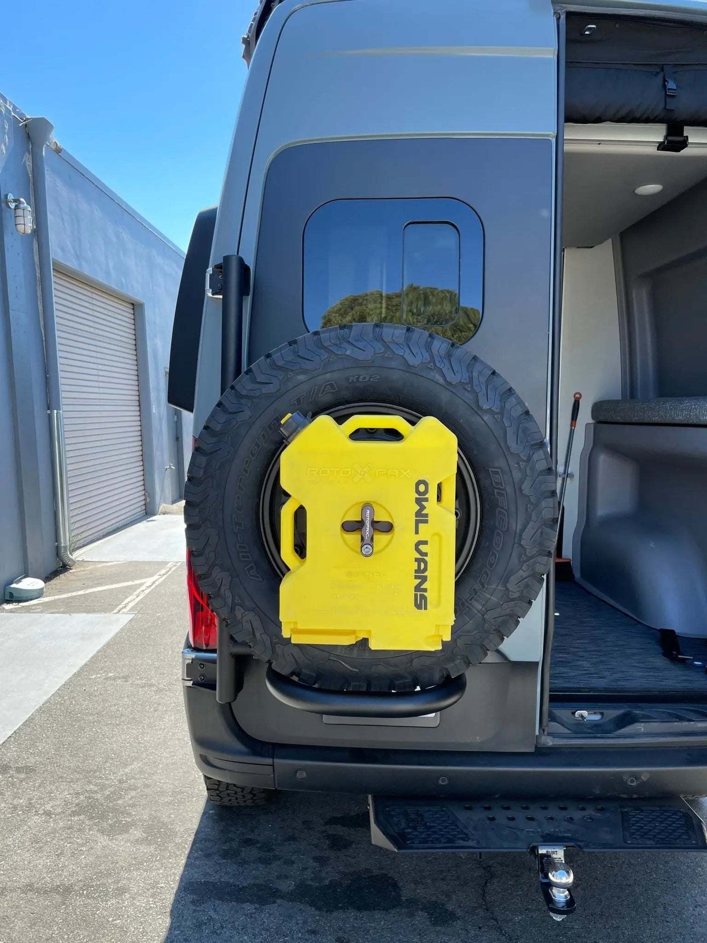 Expedition Rear-Mounted Aluminum Tire Carrier for 2019+ Sprinter Vans
