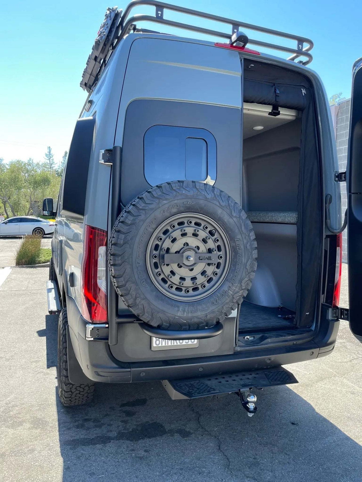 Expedition Rear-Mounted Aluminum Tire Carrier for 2019+ Sprinter Vans