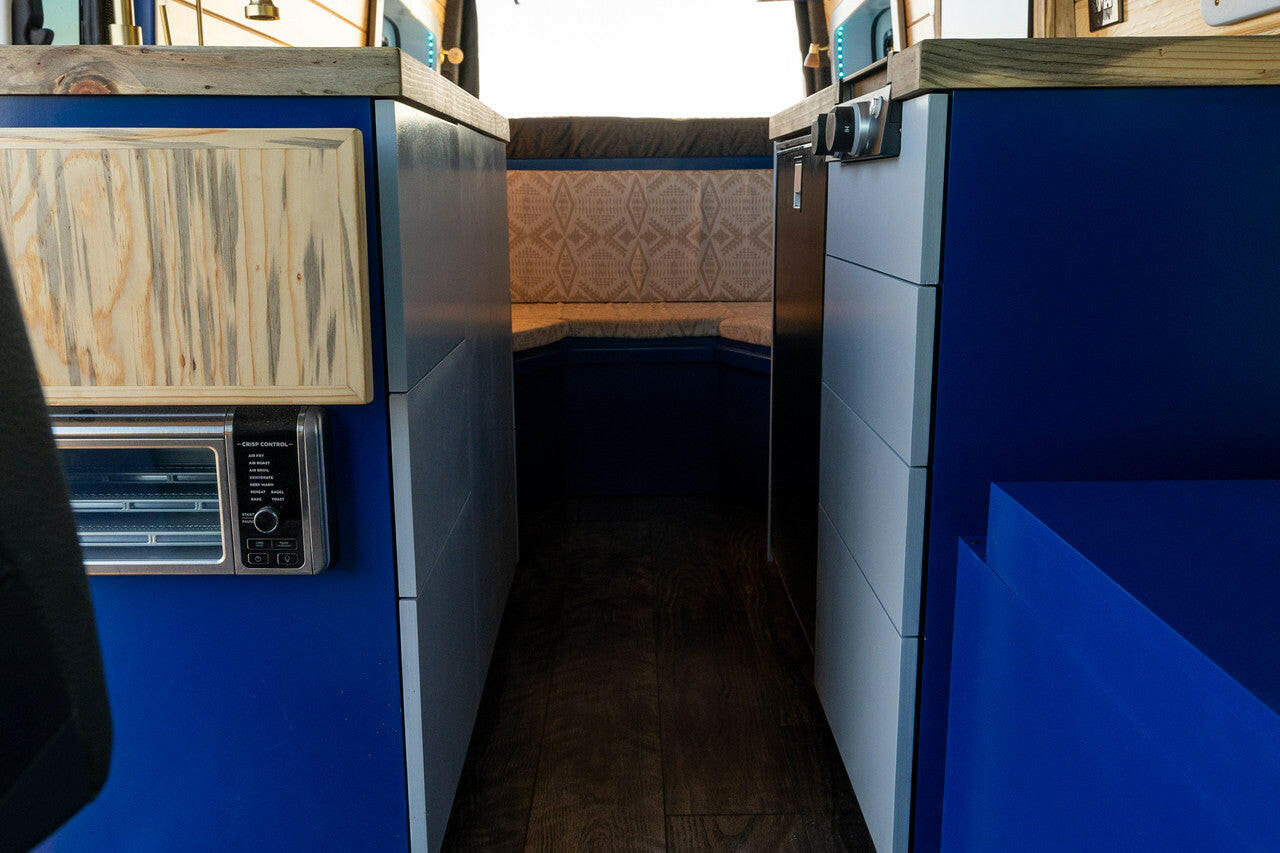 ROGUE FOX DEN -     170WB  2 Passenger.
