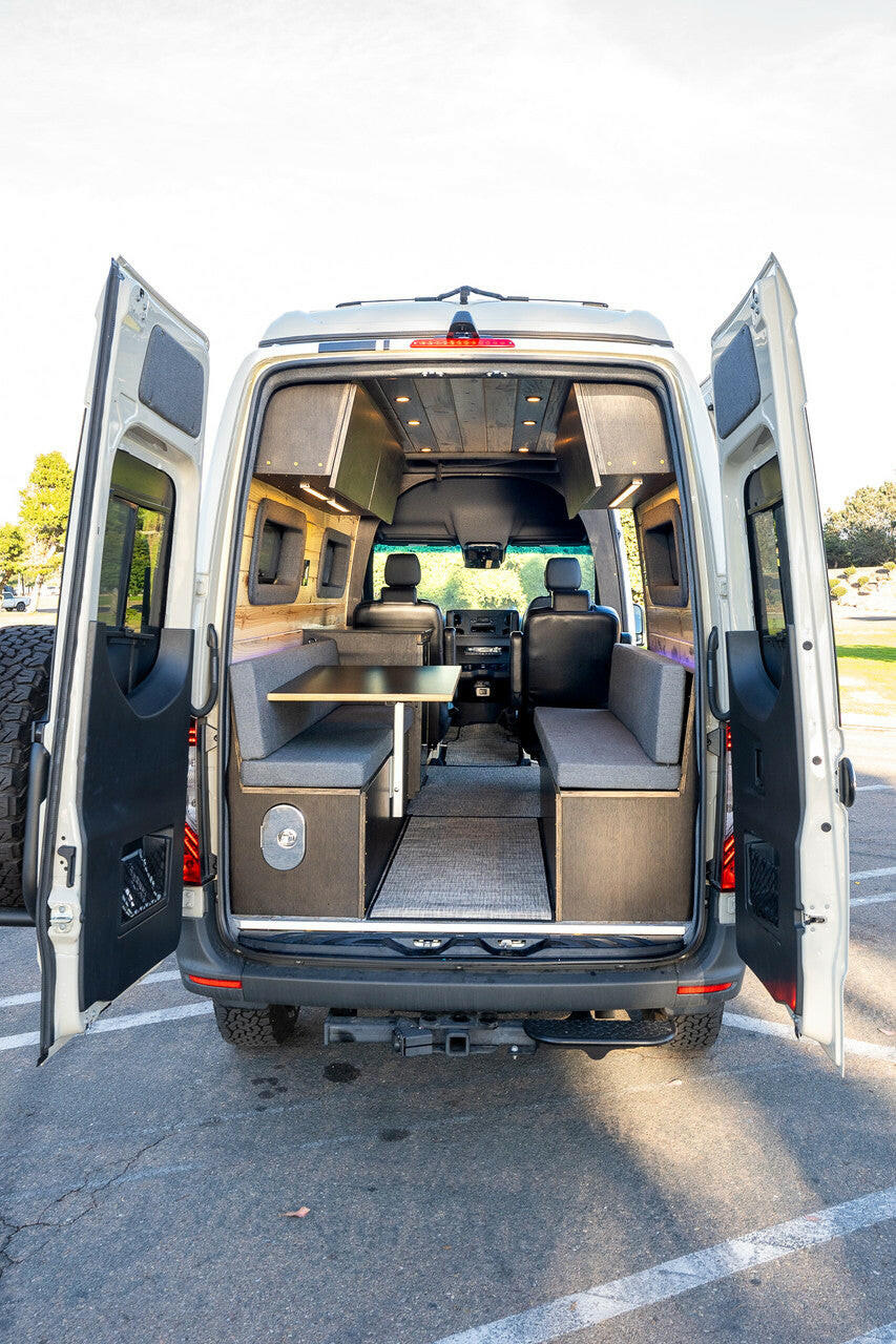 ROGUE Voyager - 144WB  4 Passenger