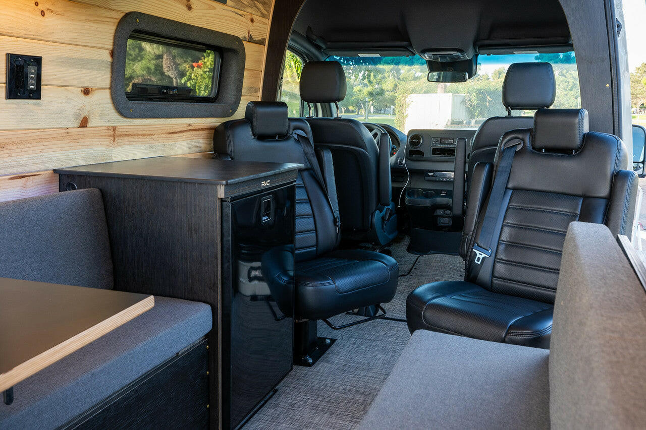 ROGUE Voyager - 144WB  4 Passenger