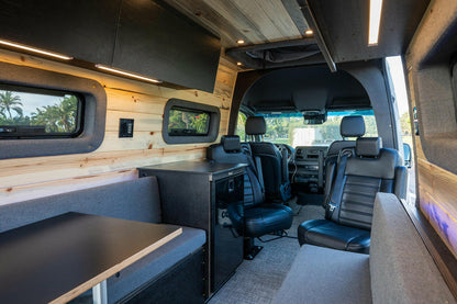 ROGUE Voyager - 144WB  4 Passenger