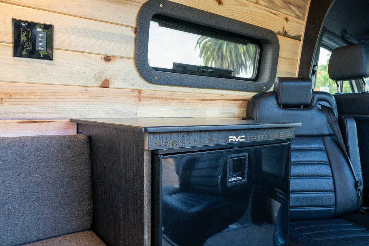 ROGUE Voyager - 144WB  4 Passenger