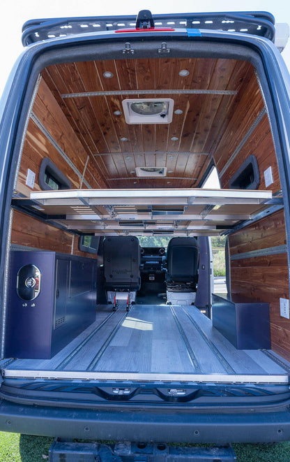 ROGUE EXPEDITION - 144WB  3 Passenger