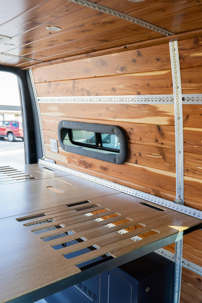 ROGUE EXPEDITION - 144WB  3 Passenger