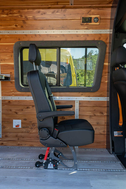 ROGUE EXPEDITION - 144WB  3 Passenger