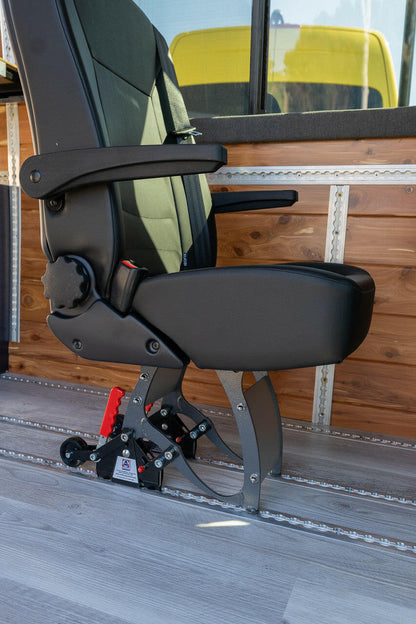 ROGUE EXPEDITION - 144WB  3 Passenger.