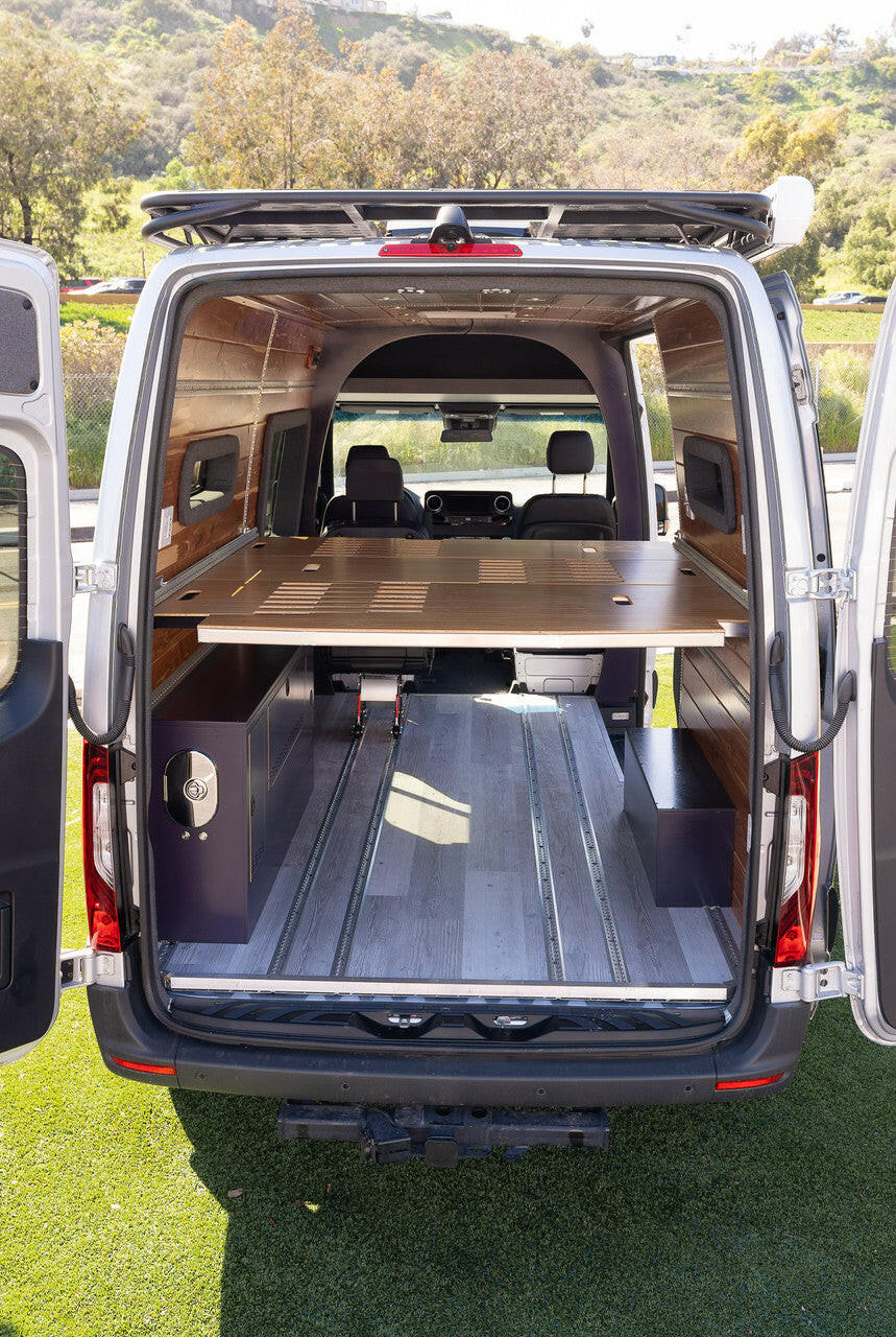 ROGUE EXPEDITION - 144WB  3 Passenger