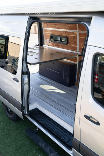 ROGUE EXPEDITION - 144WB  3 Passenger.